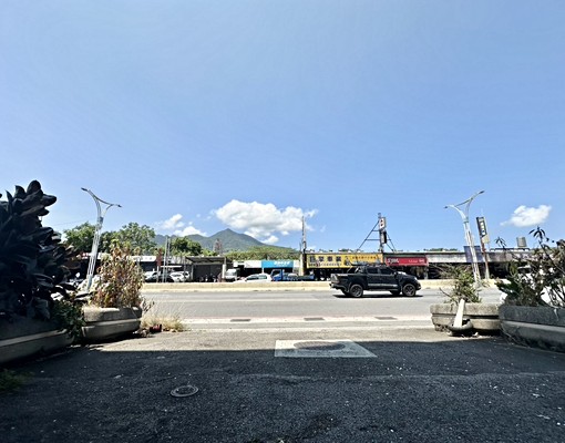 竹圍幸福面馬路凸顯金店面 - Image 3