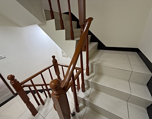 苗栗高鐵特區向南透天門口停車全新未住步行8分鐘到學校 - Image 6
