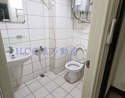 小資首選/電梯套房/室內停機車 - Image 3