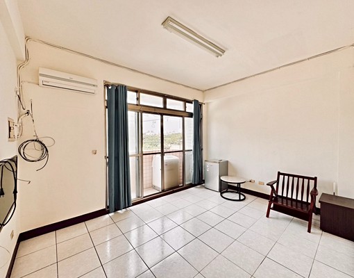 一房一廳有隔間 - Image 1