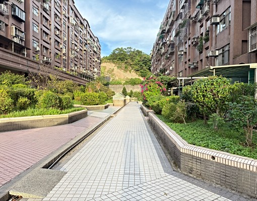 可租補～青山綠築電梯2房屋況美景觀棒安靜舒適 - Image 1