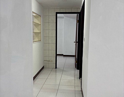 中正路一段稀有兩房 - Image 10