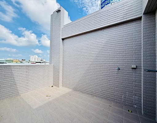 近海佃路麥當勞全新完工透天 - Image 15