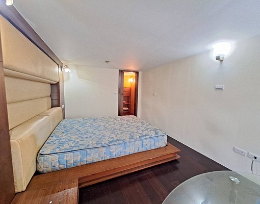 高登屋社區，騎車8分鐘汐科/遠雄，陽台獨立電梯套房，代收垃圾 - Image 6