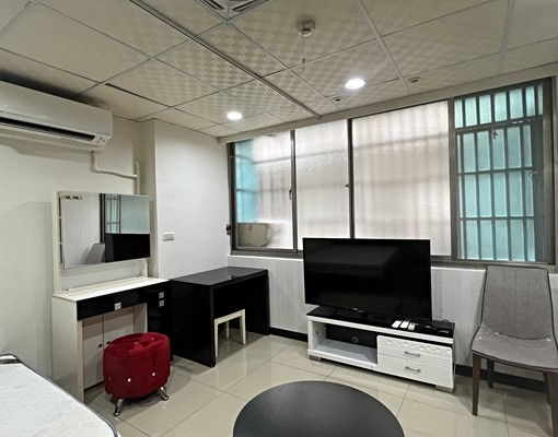 東湖捷運5分鐘傢俱家電全配備可租補可報稅立可住 - Image 3