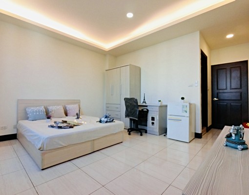 群義❤可寵❤獨洗❤管理員❤可租補❤烘衣機❤勤美公益❤大開窗❤ - Image 4