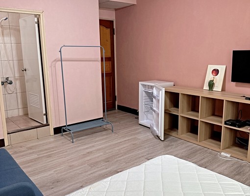 英專路豪華套房屋主直租最低價限女生 - Image 3