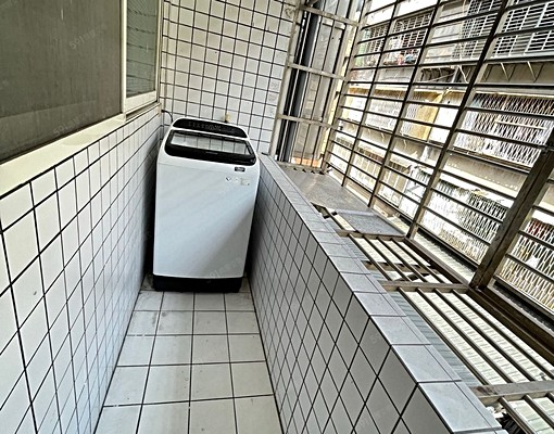 🏡可租補.採光.陽台.獨洗.代收垃圾.靜巷 - Image 1