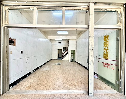 R12後驛捷運｜高雄車站博愛一路｜燙金透天店面 - Image 2