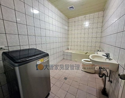 租超大坪數.透天附家電家具 - Image 9
