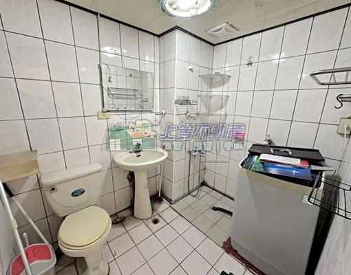 可租補鄰近舊社國小.68快速道路警衛管理電梯獨立套房 - Image 5