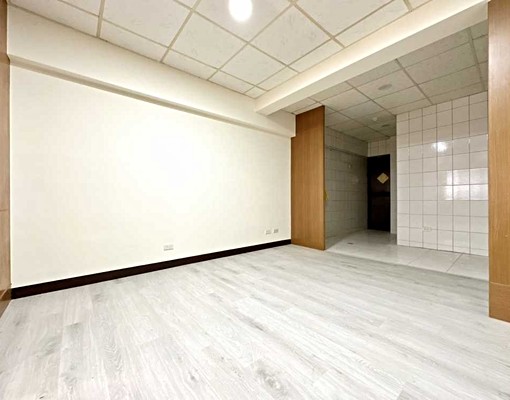 ‼️租｜安泰京都｜德賢商圈｜楠梓科學園區｜1+2樓賺錢金店面 - Image 8