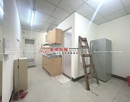 美樂*南京三民MRT松山採光一樓三房門前好停車*可租補可寵 - Image 9