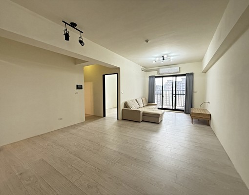 大業大有✨景觀大三房車雙陽台|家具齊全✨ - Image 1