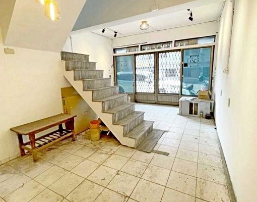✨仁德交流道旁｜四層5房透天空屋出租✨ - Image 1
