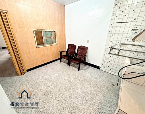 ⭐淡水河台北橋菜寮雙捷運站♥可租補可戶籍可報稅♥高ＣＰ值２房 - Image 3