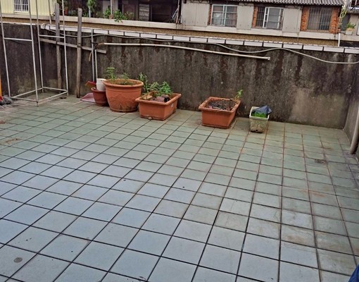 公寓5樓完全獨立，套房前有開放空間庭院 - Image 2