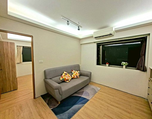 🏠台北小巨蛋🌟全新裝潢🌟對外窗🌟採光通風🌟垃圾代收 - Image 1