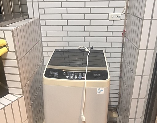 「星鴻」學府路一卡皮箱可入住，獨立門牌，可申請補助，入戶籍 - Image 6