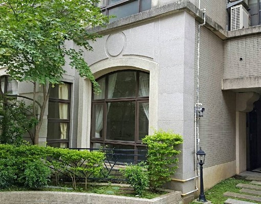 星海別墅透天四房雙衛小庭院要公證可租補小寵 - Image 12