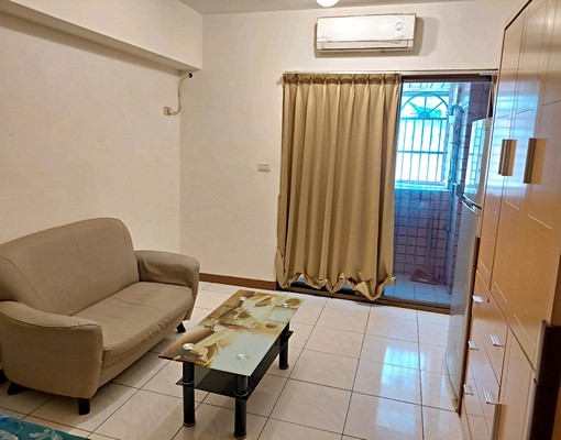 永明街電梯套房/有傢俱/有陽台/含管理費(可申請租屋補助) - Image 1