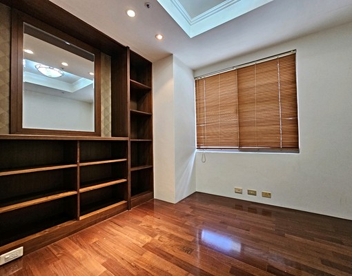 黎明商圈三采藝術園區3+1房平面車位(可租補) - Image 9