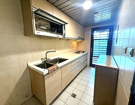 🏠可租補免仲介費🔅歐洲之星電梯大三房🔅五泰-韻庭🏠 - Image 7