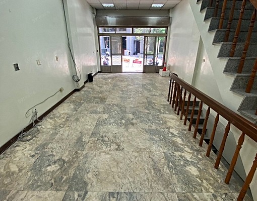 南屯站星巴克向心路/透天店面1～4樓五房可停四台車/可辦公室 - 591租屋網 - Image 5