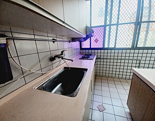 樹孝商圈大三房~~可租補~可入籍~~ - Image 13