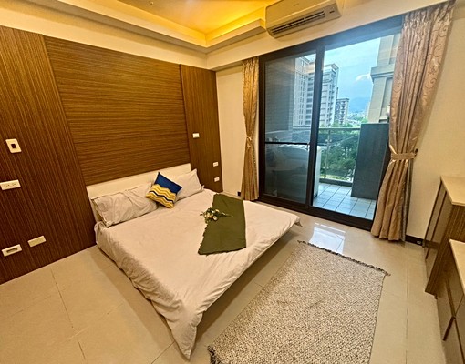 徐匯中學12分鐘/重陽橋3分鐘/電梯精品套房/可寵可租補 - Image 1