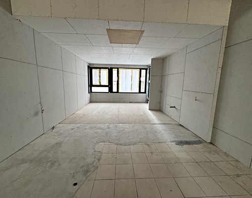 稀有出租正路邊店面1樓＋地下室 - Image 6