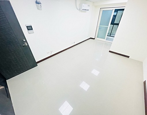 捷運文德/電梯租案。獨立陽台。可登記。商用。住家 - Image 3