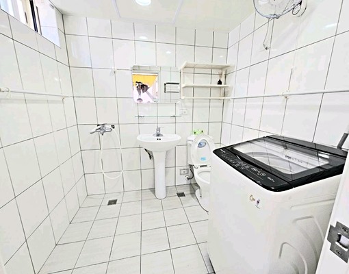新埔捷運站☆大對外窗☆可開伙☆獨洗 - Image 3