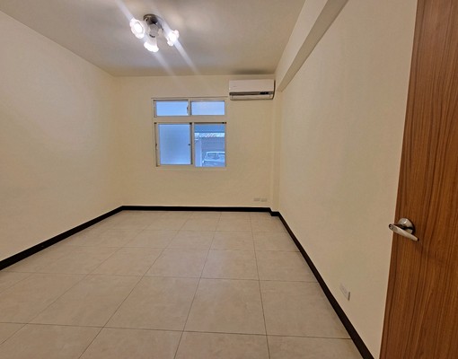 七張捷運車庫明亮一樓 - Image 13