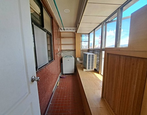 電梯景觀大3房可租車位~可入戶籍報稅租補 - Image 3