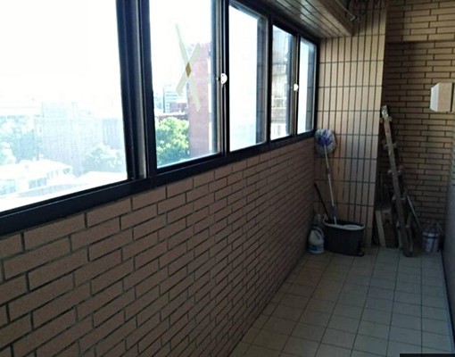 六張犁捷運站 - Image 2