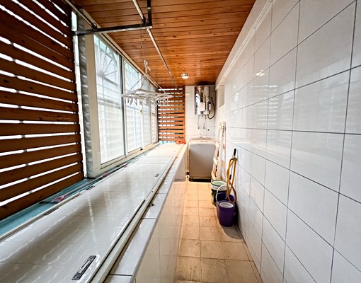 可租補近日月光商場活巷好租車位 - Image 9