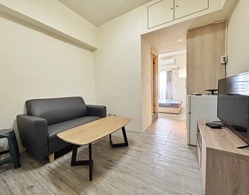 ⭐近一中❇️精武車站❇️可貓❇️租補❇️美裝潢一房一廳⭐ - Image 1