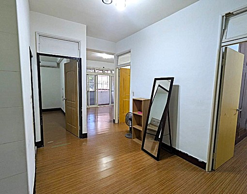 大全聯中和店公寓方正三樓~前後陽台中取靜!! - Image 6
