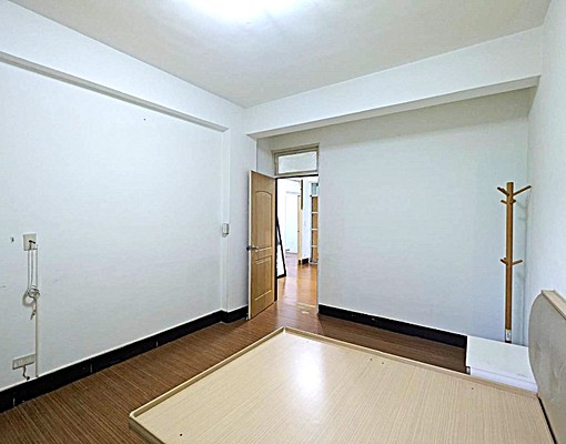 大全聯中和店公寓方正三樓~前後陽台中取靜!! - Image 10