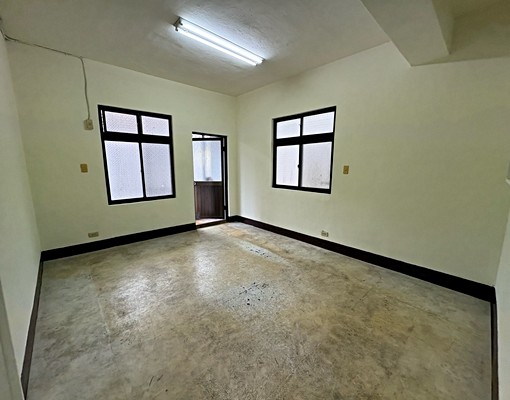三房兩廳典雅公寓，近智光商圈，生活機能佳 - Image 8