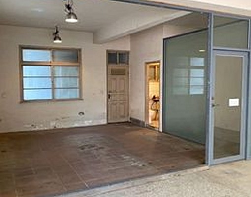 八里頂寮三街，創業安居首選！樓下工作室、樓上溫馨宅，創業小家 - Image 2