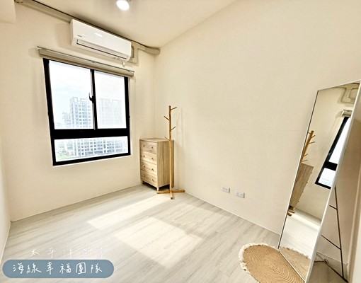 文青風美裝潢/大兩房平車/傢俱電全/一卡皮箱入住 - Image 9