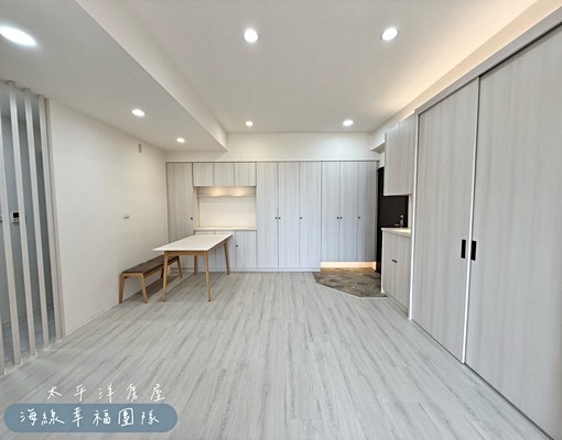 文青風美裝潢/大兩房平車/傢俱電全/一卡皮箱入住 - Image 4