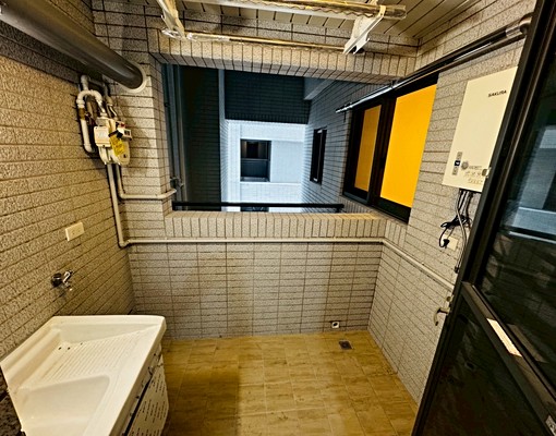 和⭐東區|湖濱城|全新未住三房平車|歡迎預約賞屋 - Image 5