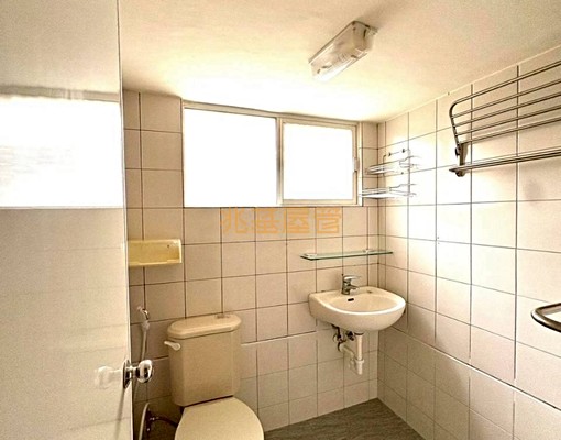 兆基社會住宅🏡可貓咪寵，仁和路4房整新透天，衛浴全新翻修 - Image 10