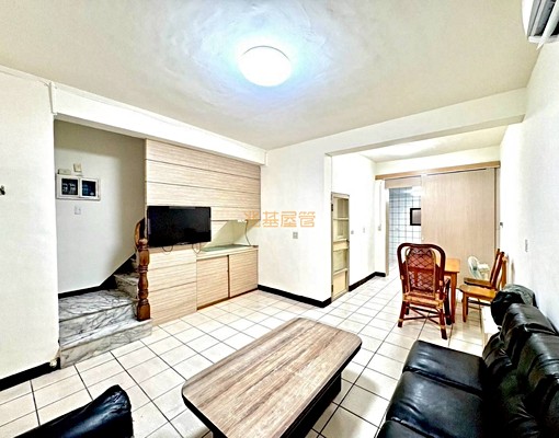兆基社會住宅🏡可貓咪寵，仁和路4房整新透天，衛浴全新翻修 - Image 1