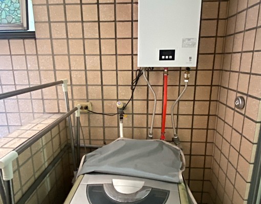 獨立套房|捷運中山國小站、24小時管理電梯大樓、台水電 - Image 7
