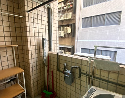 獨立套房|捷運中山國小站、24小時管理電梯大樓、台水電 - Image 8