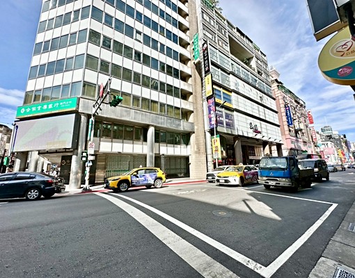 ✨西門町捷運生活圈✨捷運站5分鐘/一樓7-11/採光明亮套房 - Image 13